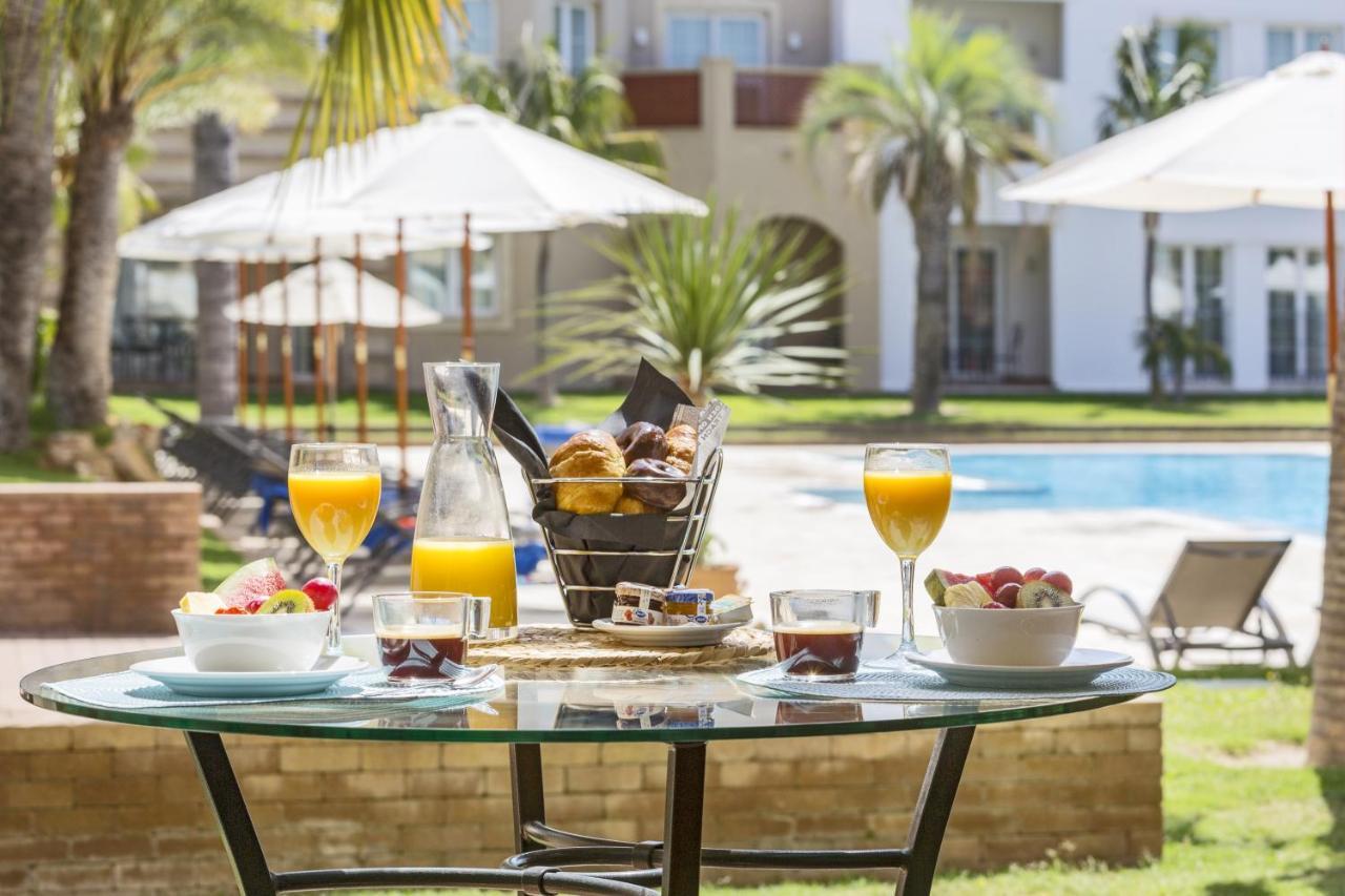 La Sella Premium Lifestyle Apartments دينايا المظهر الخارجي الصورة
