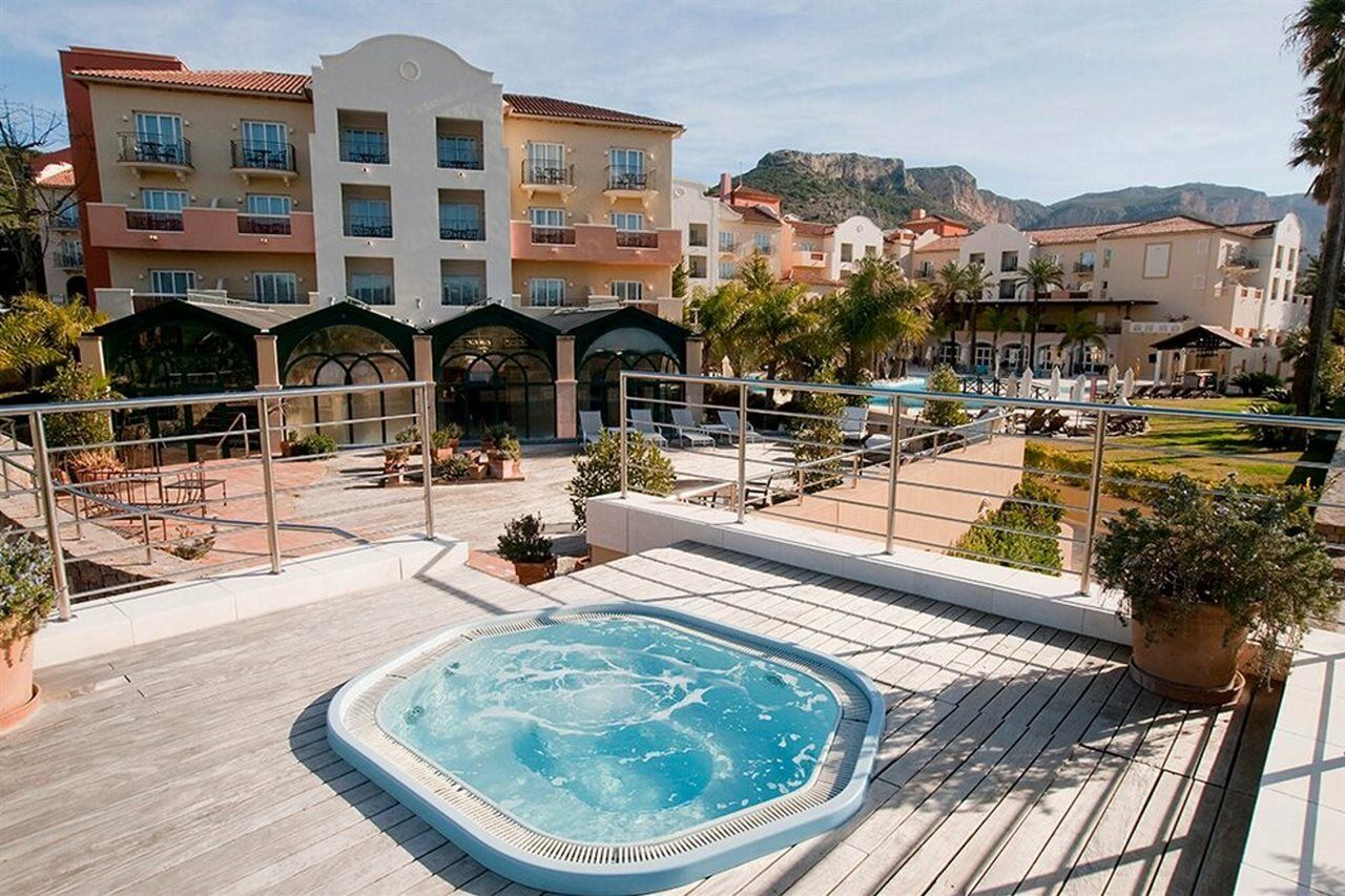 La Sella Premium Lifestyle Apartments دينايا المظهر الخارجي الصورة