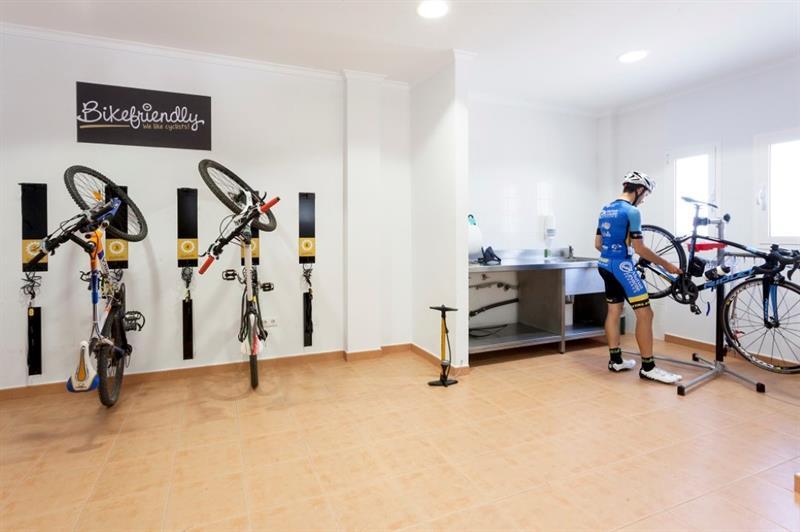 La Sella Premium Lifestyle Apartments دينايا المظهر الخارجي الصورة